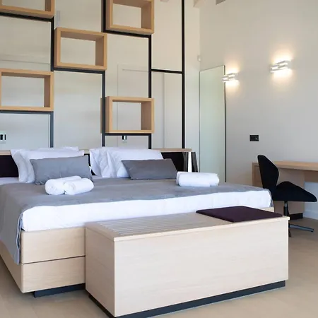 Incredibly Luxurious With Panoramic Pool *