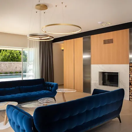 Incredibly Luxurious With Panoramic Pool *